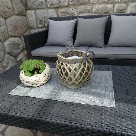 Anita Apartman *